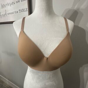 Seamless Tan Bra